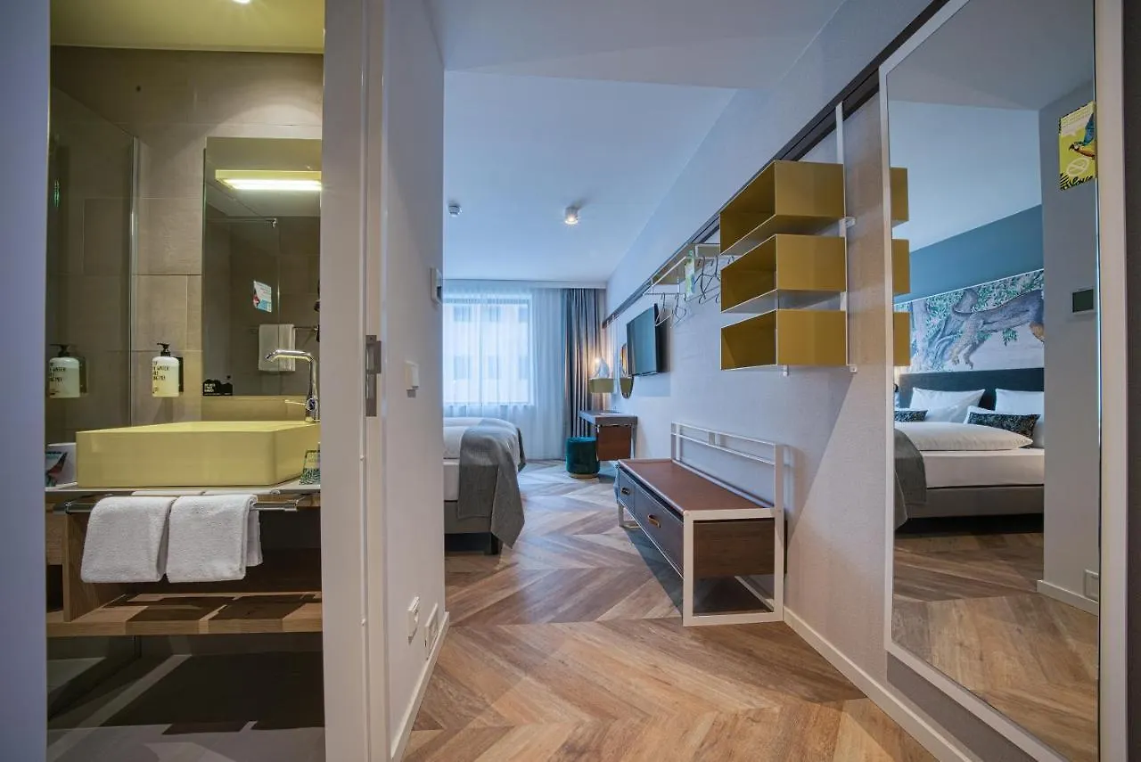 ****  Vienna House Easy By Wyndham Amsterdam Airport Schiphol Hotel Hoofddorp Netherlands