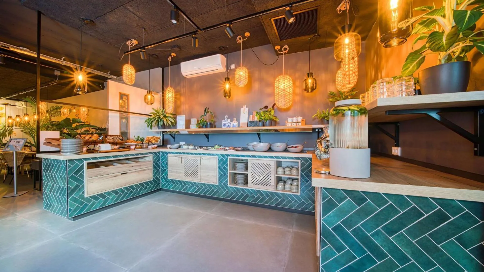 Vienna House Easy By Wyndham Amsterdam Airport Schiphol contacts